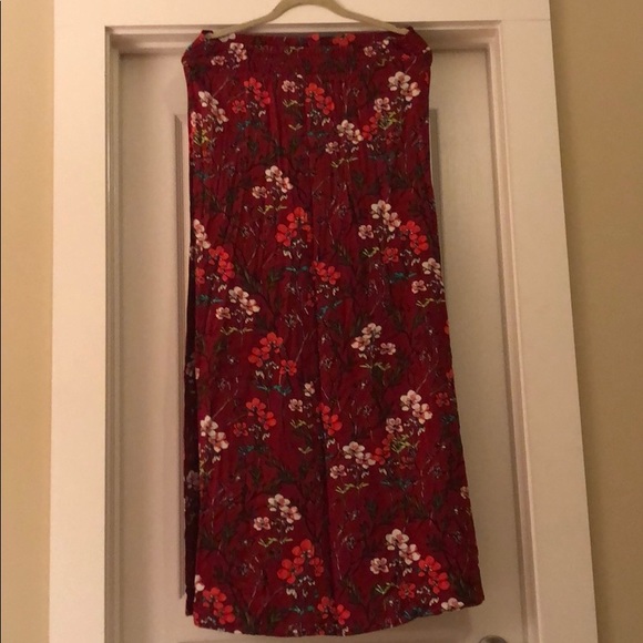 “Express” Maxi Skirt - Picture 2 of 2